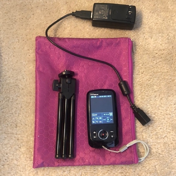 GE DVX Waterproof shockproof built in USB plug dual recording video camera 📹